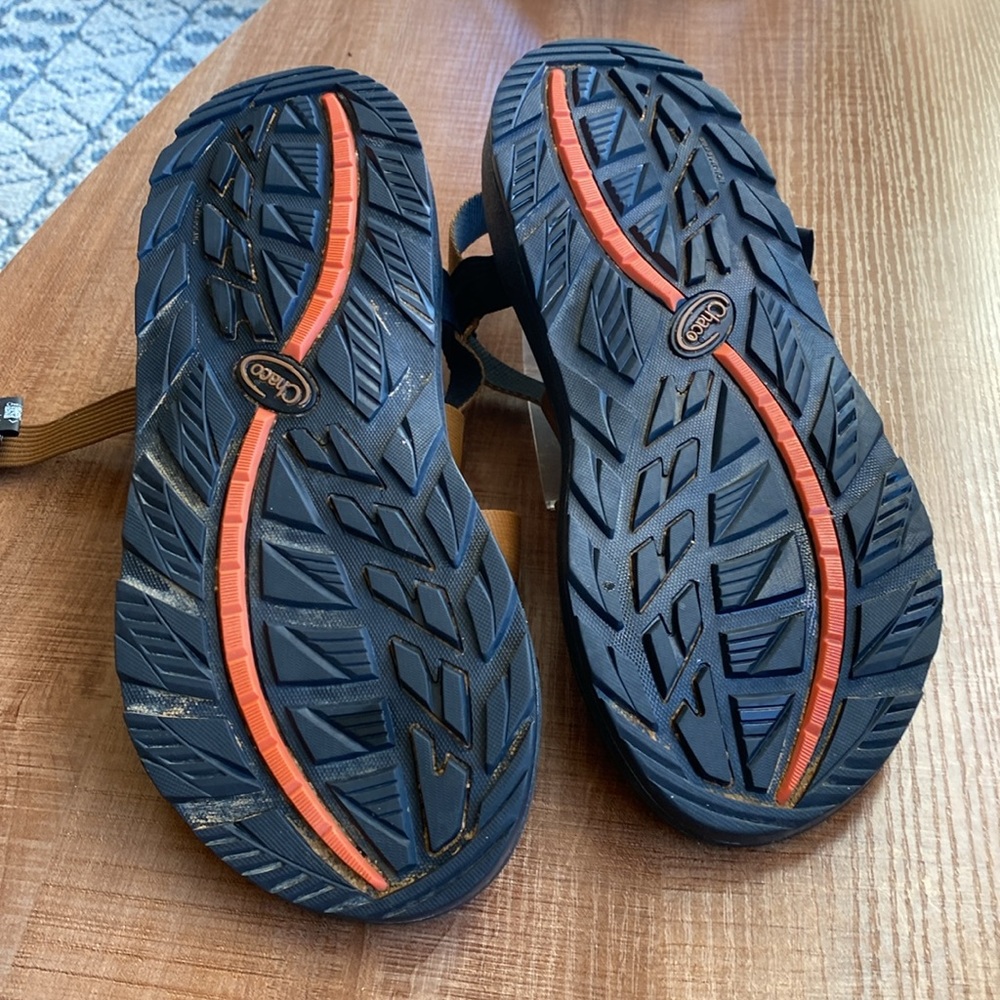 - Chaco Brown slingback Sandals men’s 11 - Picture 2 of 3